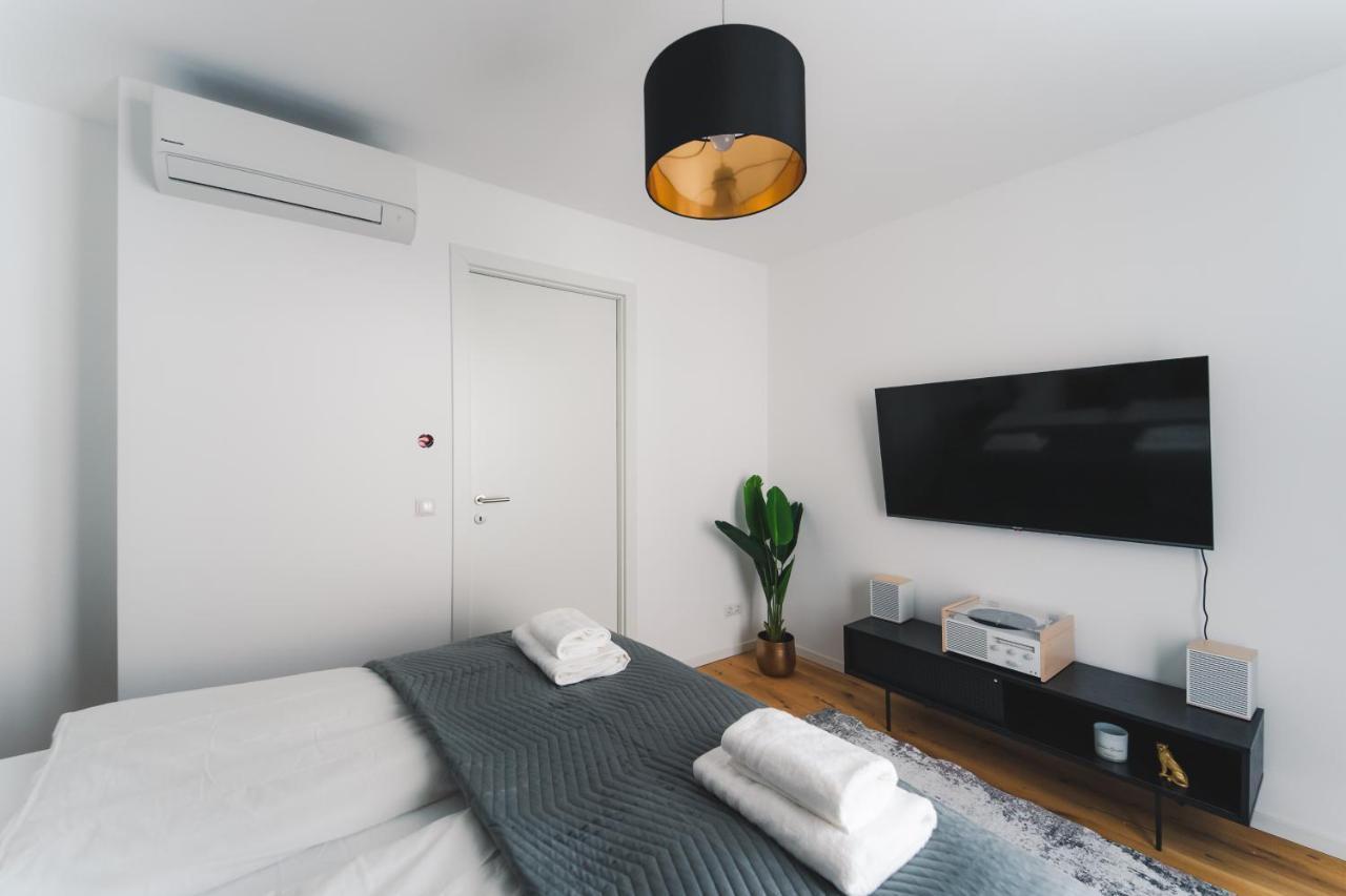Triangle City Apartment II Wien Exteriör bild